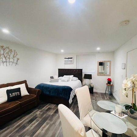 Lovely Sherman Oaks Studio Los Angeles Exteriör bild